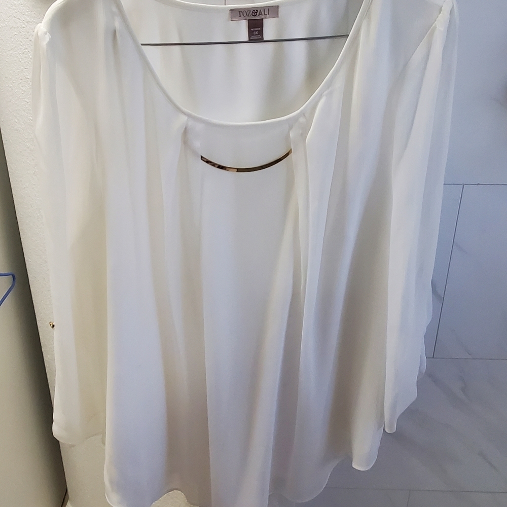 Size 3X roz & Ali white blouse. 20$